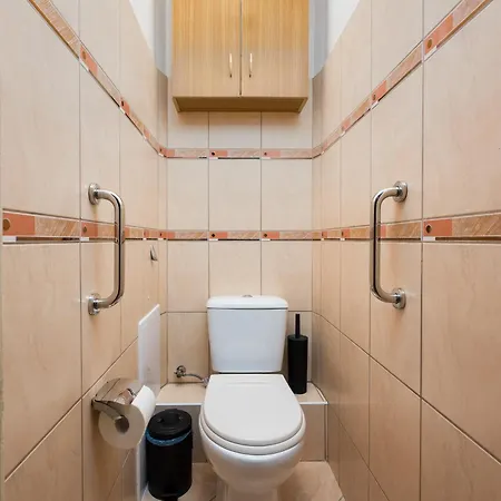 Apartment Metro Natolin Comfort Warsaw